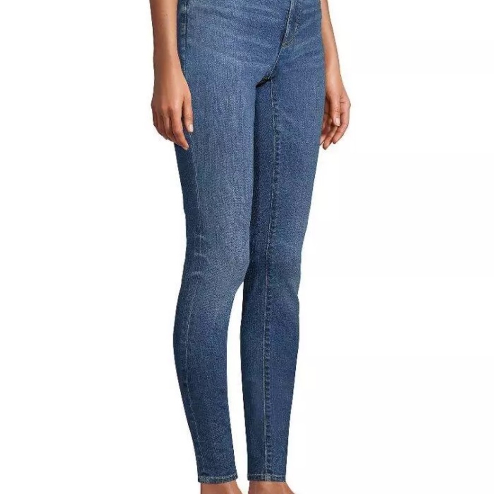Land’s End Slimming Compression Women's Blue Jeans Sz 16, 30 inseam NWT